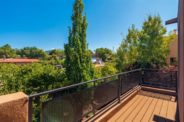 927 Alto Street B, Santa Fe, NM 87501