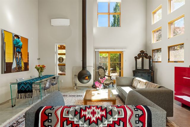 927 Alto Street B, Santa Fe, NM 87501