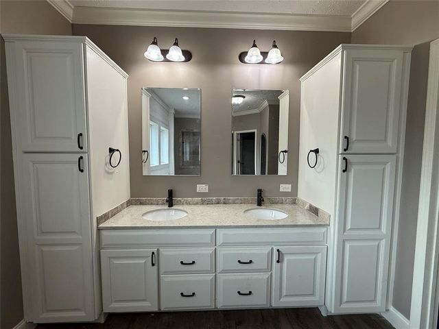 43289 Garretts Lake Road, Shawnee, OK 74804