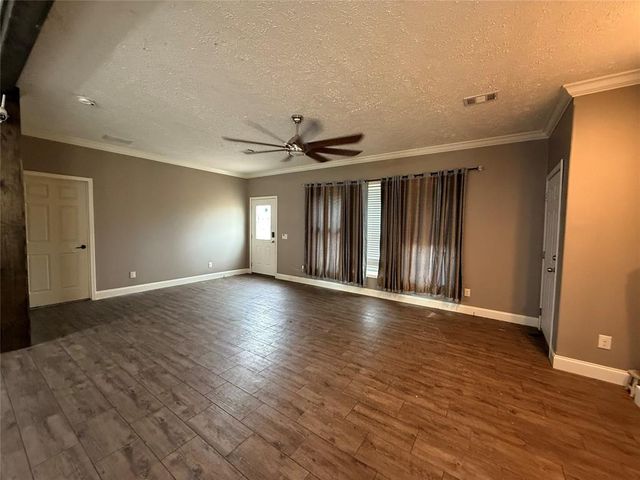 43289 Garretts Lake Road, Shawnee, OK 74804