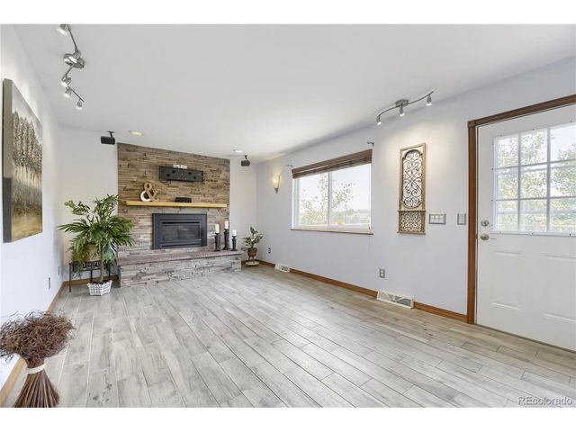6816 Hillpark Ave, Parker, CO 80134