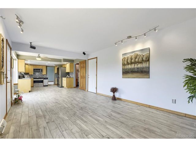 6816 Hillpark Ave, Parker, CO 80134