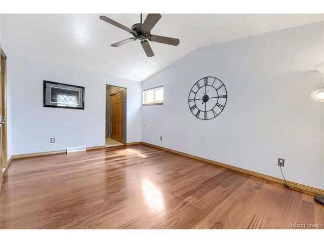 6816 Hillpark Ave, Parker, CO 80134