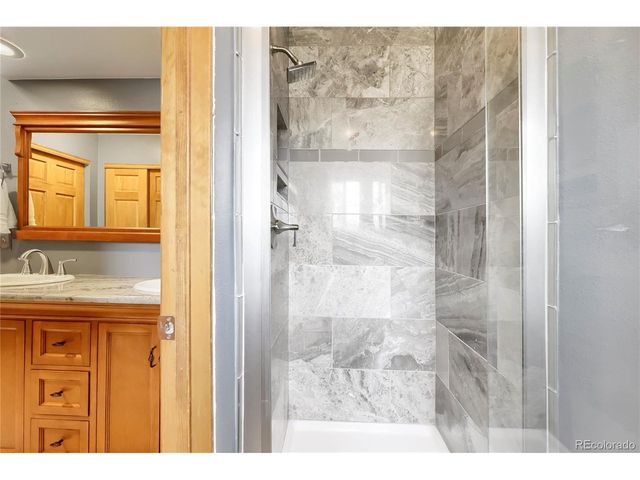 6816 Hillpark Ave, Parker, CO 80134