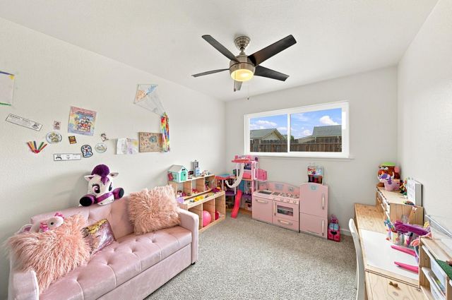 2736 Magnolia St, Ceres, CA 95307