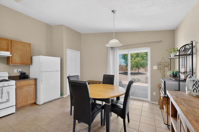 309 Soothing Meadows Drive NE, Rio Rancho, NM 87144
