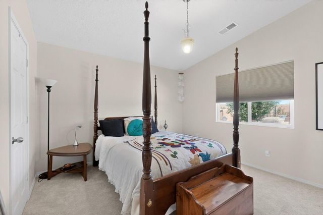 309 Soothing Meadows Drive NE, Rio Rancho, NM 87144