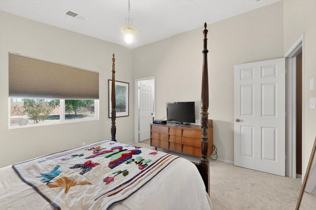 309 Soothing Meadows Drive NE, Rio Rancho, NM 87144