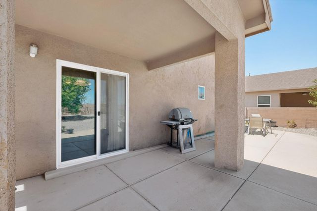 309 Soothing Meadows Drive NE, Rio Rancho, NM 87144