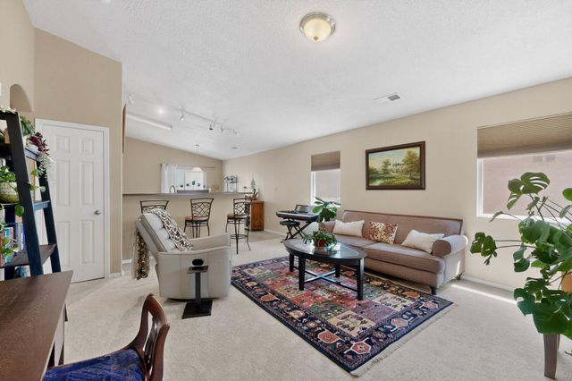 309 Soothing Meadows Drive NE, Rio Rancho, NM 87144
