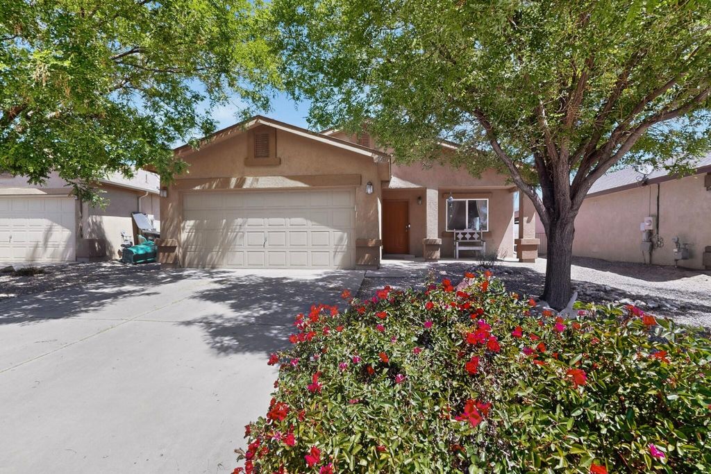 309 Soothing Meadows Drive NE, Rio Rancho, NM 87144
