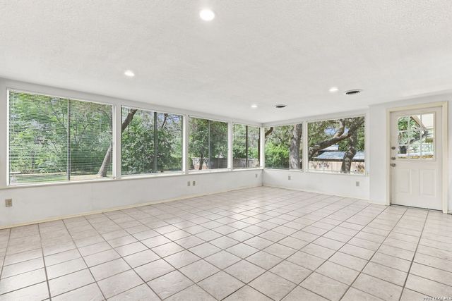 2902 Old Ranch Rd, San Antonio, TX 78217
