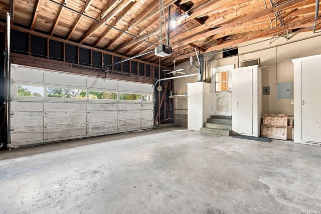 2902 Old Ranch Rd, San Antonio, TX 78217