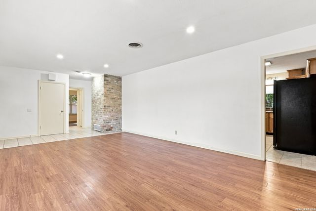 2902 Old Ranch Rd, San Antonio, TX 78217