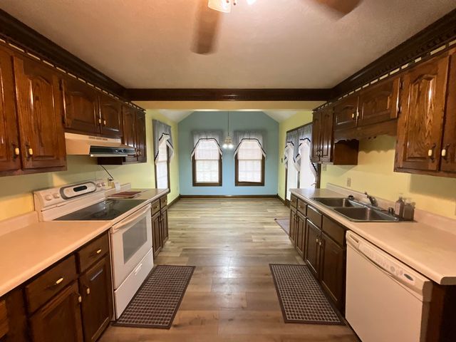 2031 Pond Meadow Road, Somerset, KY 42503