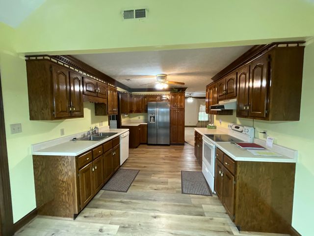 2031 Pond Meadow Road, Somerset, KY 42503