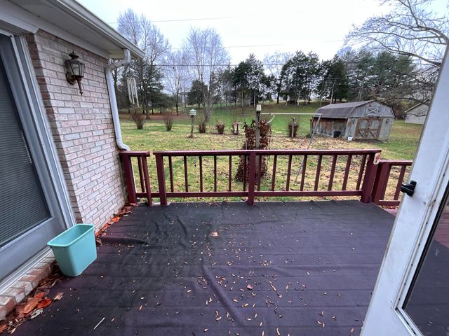 2031 Pond Meadow Road, Somerset, KY 42503