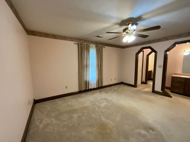 2031 Pond Meadow Road, Somerset, KY 42503