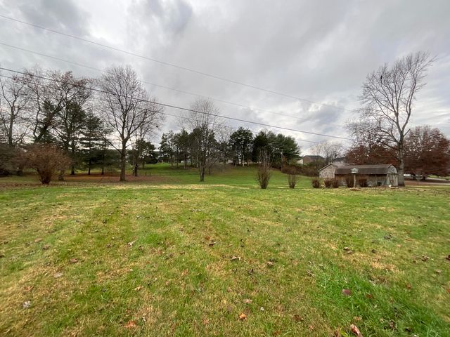 2031 Pond Meadow Road, Somerset, KY 42503