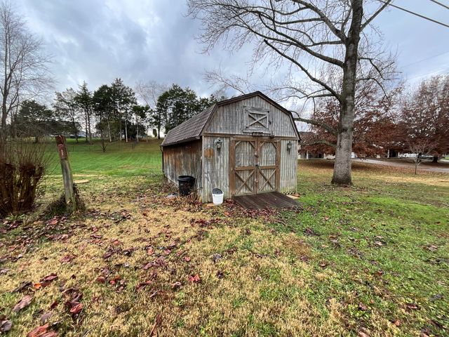 2031 Pond Meadow Road, Somerset, KY 42503