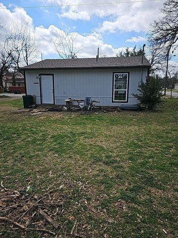 601 Royal Street, Cleburne, TX 76031