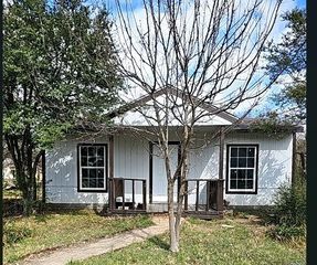 601 Royal Street, Cleburne, TX 76031