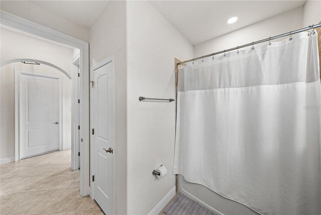 34155 EVERGREEN HILL COURT, Wesley Chapel, FL 33545