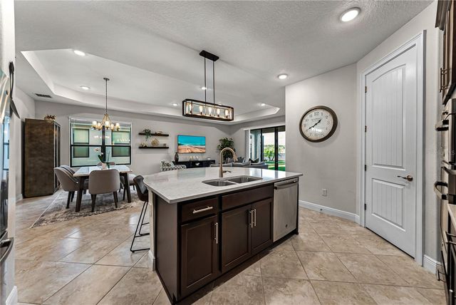 34155 EVERGREEN HILL COURT, Wesley Chapel, FL 33545