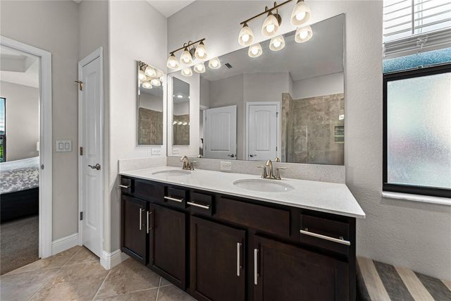 34155 EVERGREEN HILL COURT, Wesley Chapel, FL 33545