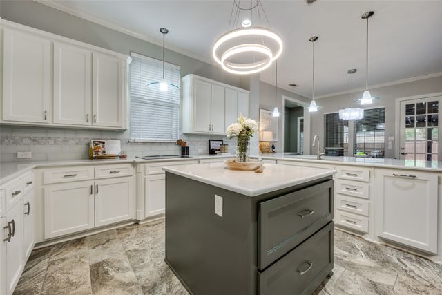 4909 Bosque Court, Flower Mound, TX 75028
