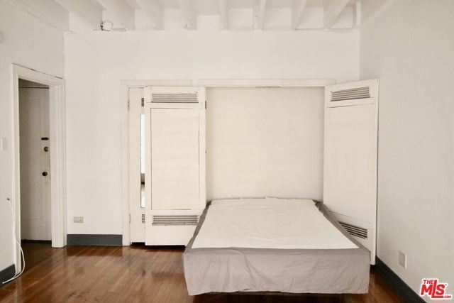 2121 James M Wood Boulevard 310, Los Angeles, CA 90006