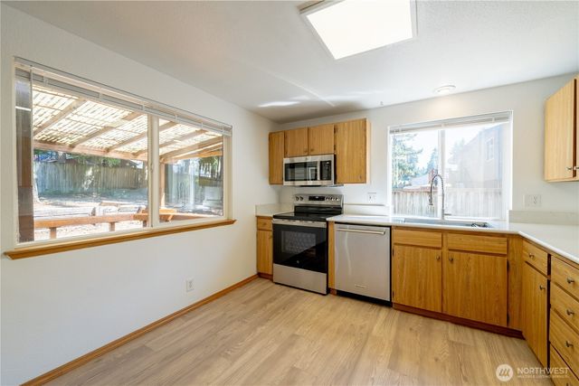 6419 163rd Street Ct E, Puyallup, WA 98375