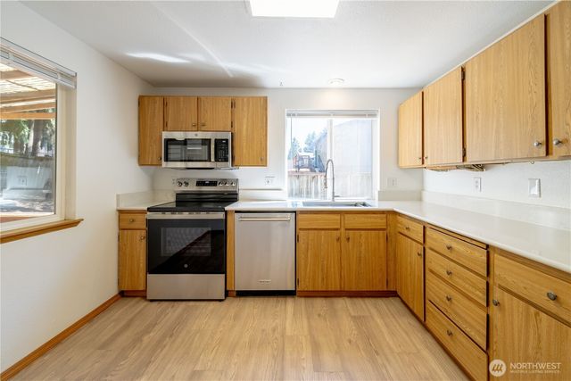 6419 163rd Street Ct E, Puyallup, WA 98375
