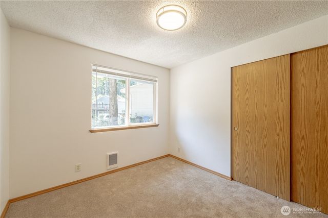 6419 163rd Street Ct E, Puyallup, WA 98375