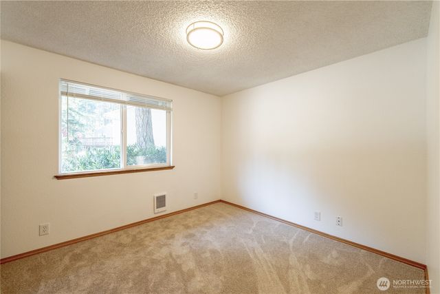 6419 163rd Street Ct E, Puyallup, WA 98375