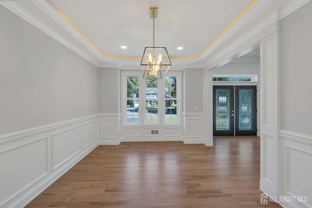21 King Street, Edison, NJ 08820