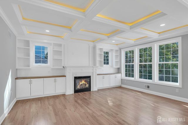 21 King Street, Edison, NJ 08820