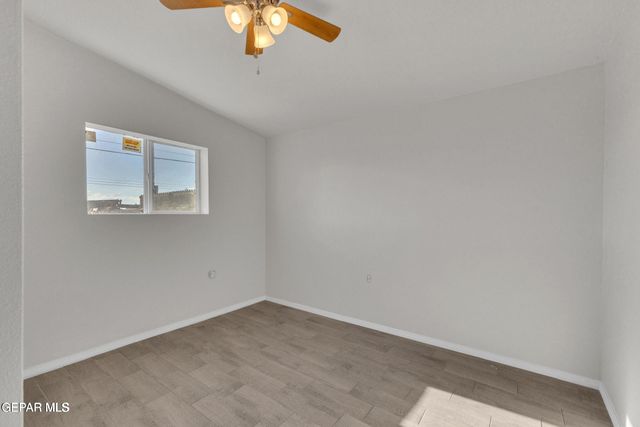 10284 Nirmal Drive, Socorro, TX 79927