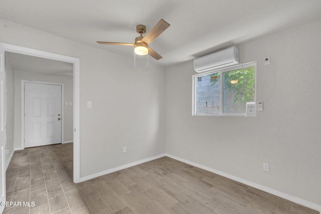 10284 Nirmal Drive, Socorro, TX 79927