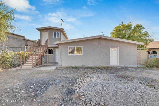 10284 Nirmal Drive, Socorro, TX 79927