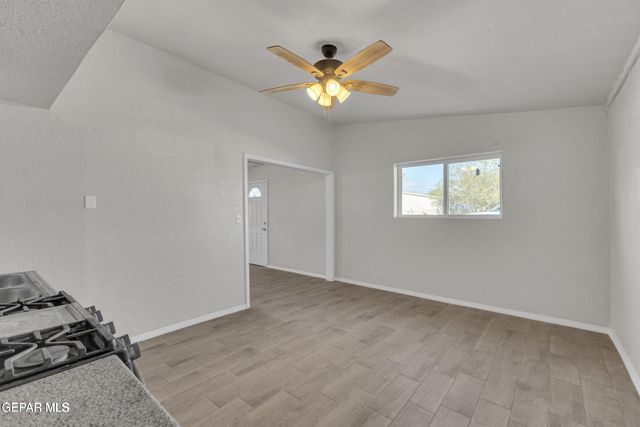 10284 Nirmal Drive, Socorro, TX 79927