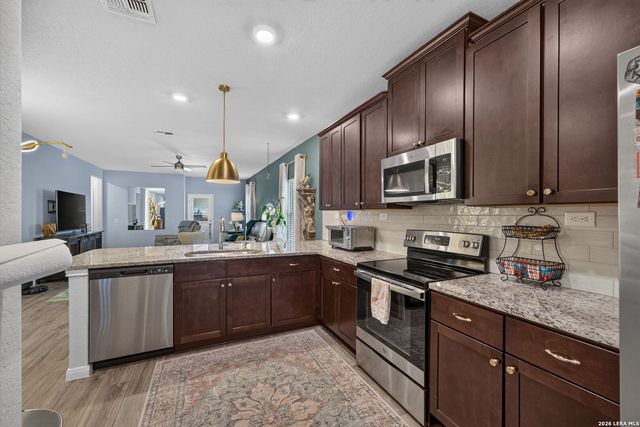 731 Red Barn, New Braunfels, TX 78130