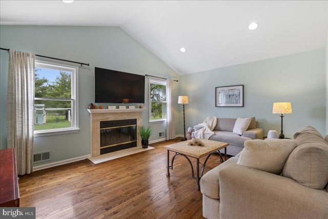 23 WILSON WAY N, Princeton Junction, NJ 08550