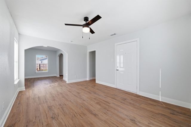 2541 Fordham Road, Dallas, TX 75216