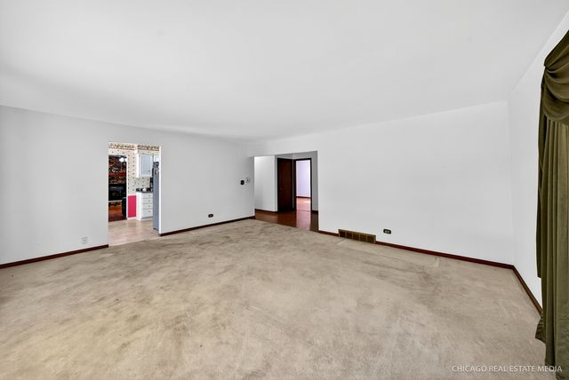 19N053 Felsmith Road, Hampshire, IL 60140