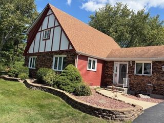 19N053 Felsmith Road, Hampshire, IL 60140