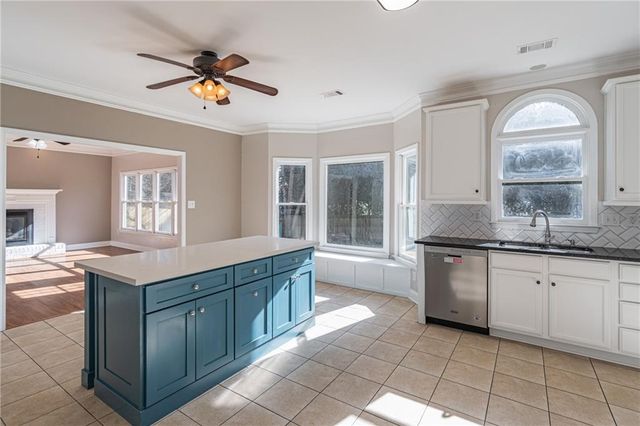 3147 Crestmont NW Way, Kennesaw, GA 30152