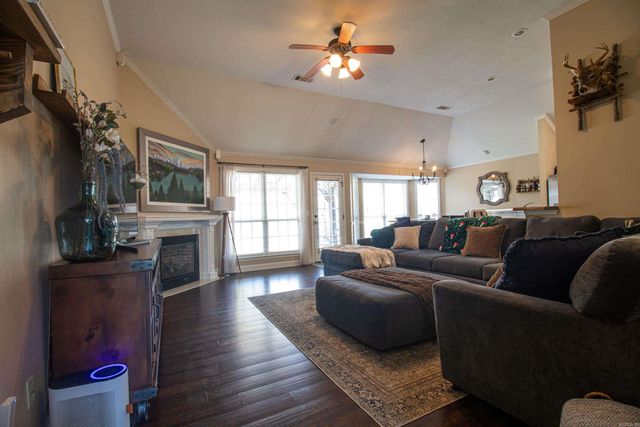 37 Lakeland Drive, Cabot, AR 72023