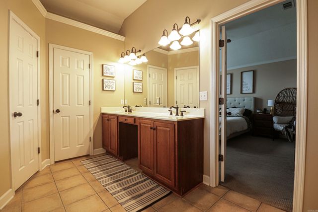 37 Lakeland Drive, Cabot, AR 72023