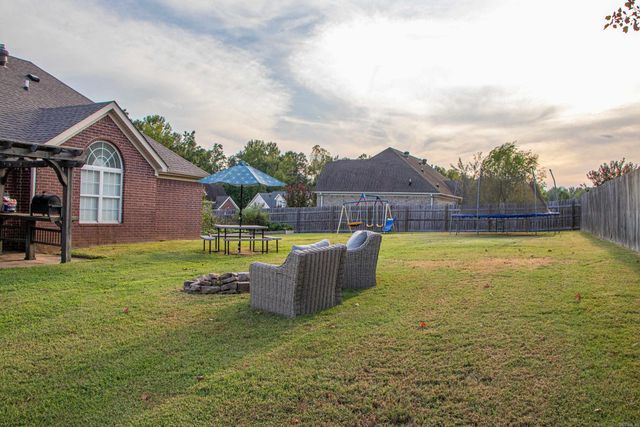 37 Lakeland Drive, Cabot, AR 72023